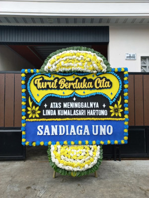 Papan Bunga Duka di Ciroyom
